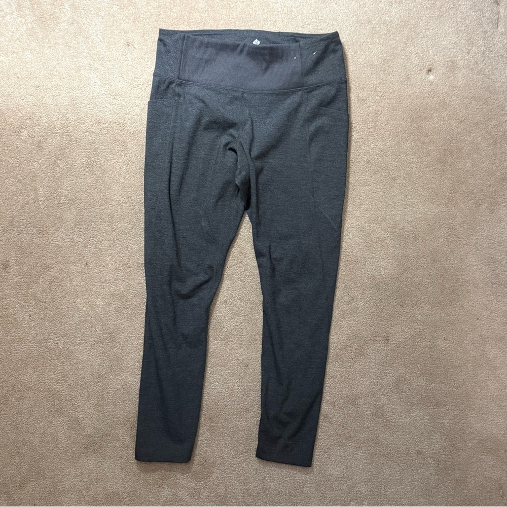 Adult size Large Gray Leggings